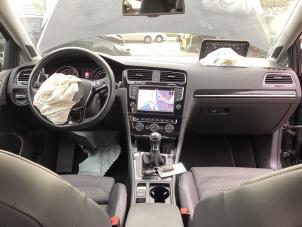 Gebruikte Licht + Raw Schakelaar Volkswagen Golf VII (AUA) 1.4 TSI 16V Prijs € 112,00 Margeregeling aangeboden door Gebr Opdam B.V.