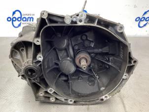 Gebruikte Versnellingsbak Peugeot 308 (4A/C) 1.6 HDi 16V FAP Prijs € 360,00 Margeregeling aangeboden door Gebr Opdam B.V.