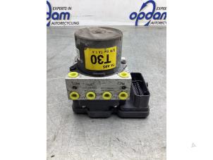 Gebruikte ABS Pomp Kia Picanto (TA) 1.0 12V Prijs € 75,00 Margeregeling aangeboden door Gebr Opdam B.V.