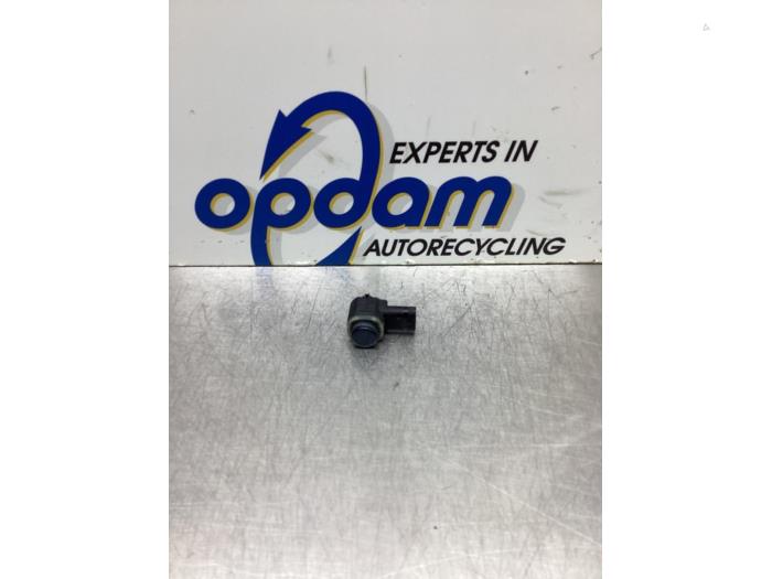 Gebruikte PDC Sensor Volkswagen Golf Plus (5M1/1KP) 1.4 16V Prijs € 22,00 Margeregeling aangeboden door Gebr Opdam B.V.