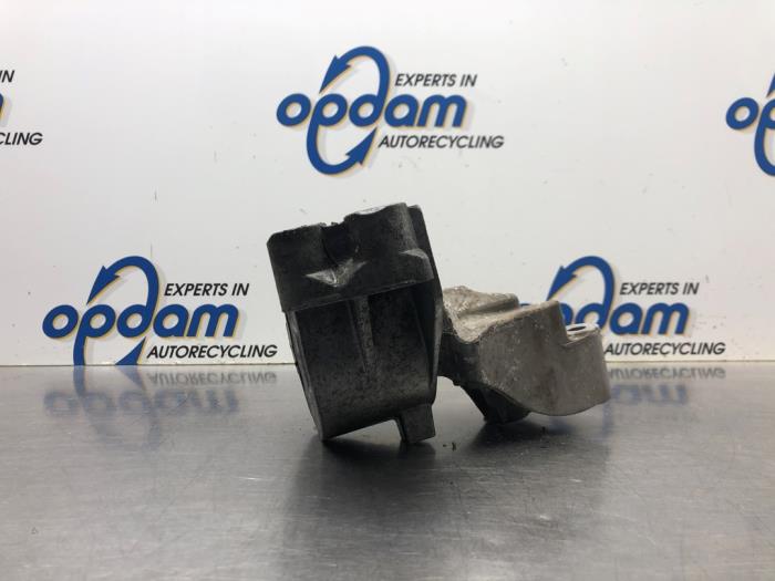 Gebruikte Motorrubber Fiat Fiorino (225) 1.3 JTD 16V Multijet Prijs € 36,00 Margeregeling aangeboden door Gebr Opdam B.V.