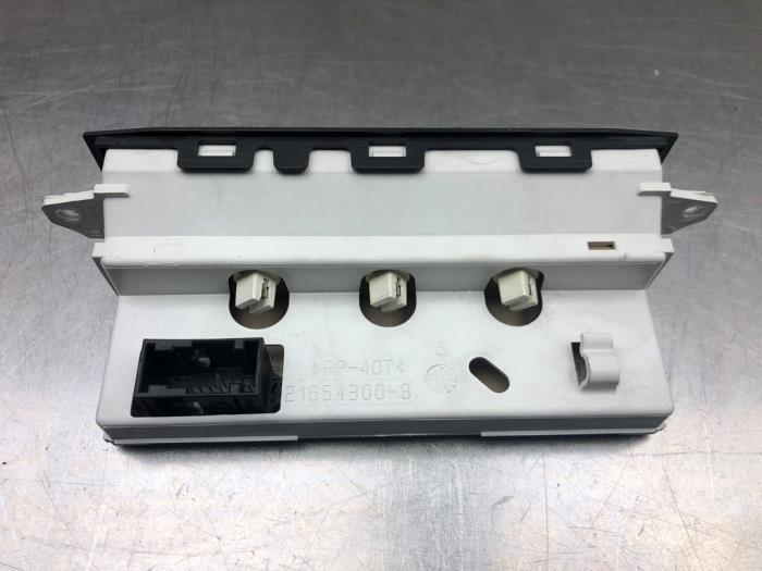 Display Interieur van een Peugeot 206+ (2L/M) 1.4 XS 2011
