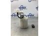 Benzinepomp van een Kia Stonic (YB) 1.0i T-GDi 12V 2020