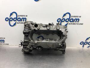 Gebruikte Kleppendeksel Opel Corsa E 1.0 SIDI Turbo 12V Prijs € 90,00 Margeregeling aangeboden door Gebr Opdam B.V.