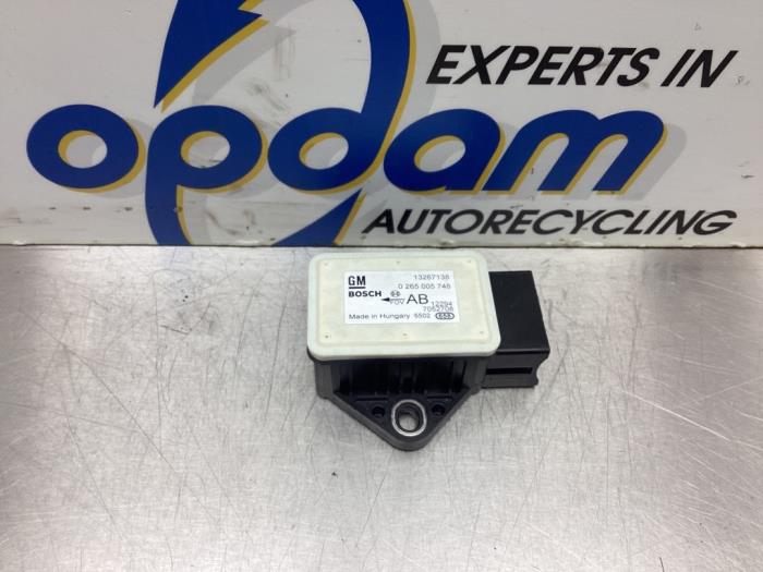 Gebruikte Esp Duo Sensor Opel Meriva (B) 1.4 Turbo 16V ecoFLEX Prijs € 45,00 Margeregeling aangeboden door Gebr Opdam B.V.