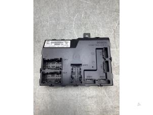 Gebruikte Computer Body Control Ford Fiesta 6 (JA8) 1.0 Ti-VCT 12V 65 Prijs € 75,00 Margeregeling aangeboden door Gebr Opdam B.V.