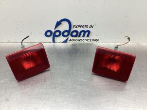 Gebruikte Mistachterlicht Peugeot 407 SW (6E) 2.0 16V Prijs € 54,00 Margeregeling aangeboden door Gebr Opdam B.V.