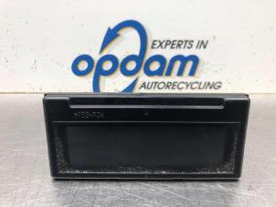 Gebruikte Display Interieur Volvo C30 (EK/MK) 1.6 D 16V Prijs € 45,00 Margeregeling aangeboden door Gebr Opdam B.V.