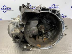 Gebruikte Versnellingsbak Citroen C4 Grand Picasso (3A) 1.6 HDiF 115 Prijs € 450,00 Margeregeling aangeboden door Gebr Opdam B.V.