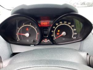 Gebruikte Kilometerteller KM Ford Fiesta 6 (JA8) 1.25 16V Prijs € 100,00 Margeregeling aangeboden door Gebr Opdam B.V.