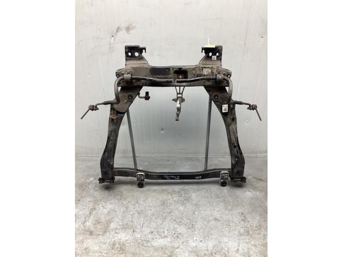 Gebruikte Subframe Opel Karl 1.0 12V Prijs € 150,00 Margeregeling aangeboden door Gebr Opdam B.V.