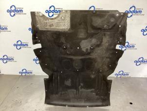 Gebruikte Motor Beschermplaat BMW 3 serie (F30) 320i 2.0 16V Prijs op aanvraag aangeboden door Gebr Opdam B.V.