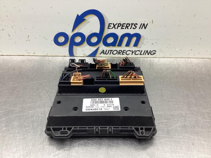 Gebruikte Module Bodycontrol Volkswagen Fox (5Z) 1.2 Prijs € 90,00 Margeregeling aangeboden door Gebr Opdam B.V.