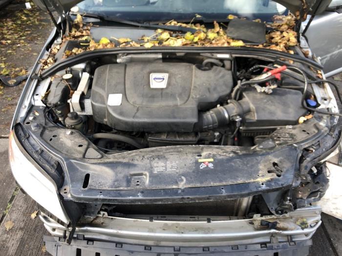 Gebruikte ABS Pomp Volvo V70 (BW) 2.0 D3 20V Prijs € 180,00 Margeregeling aangeboden door Gebr Opdam B.V.