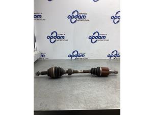 Gebruikte Cardanas links-voor (VWA) Renault Megane IV Estate (RFBK) 1.6 Energy dCi 130 Prijs € 100,00 Margeregeling aangeboden door Gebr Opdam B.V.