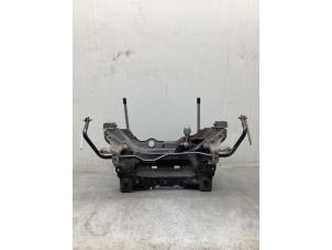 Gebruikte Subframe Renault Megane IV Estate (RFBK) 1.6 Energy dCi 130 Prijs € 150,00 Margeregeling aangeboden door Gebr Opdam B.V.