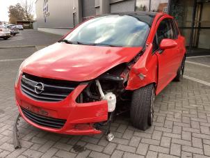 Gebruikte Versnellingsbak Opel Corsa D 1.2 16V Prijs € 150,00 Margeregeling aangeboden door Gebr Opdam B.V.