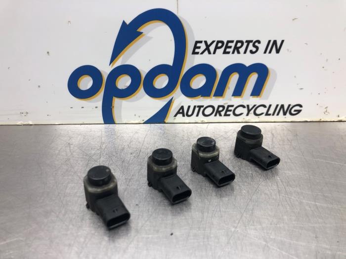 Gebruikte PDC Sensor Seat Leon (1P1) 2.0 TDI 16V FR Prijs € 90,00 Margeregeling aangeboden door Gebr Opdam B.V.