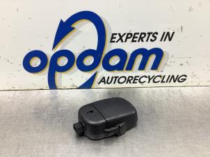 Gebruikte Regensensor Chevrolet Cruze (300) 1.8 16V VVT Prijs € 45,00 Margeregeling aangeboden door Gebr Opdam B.V.