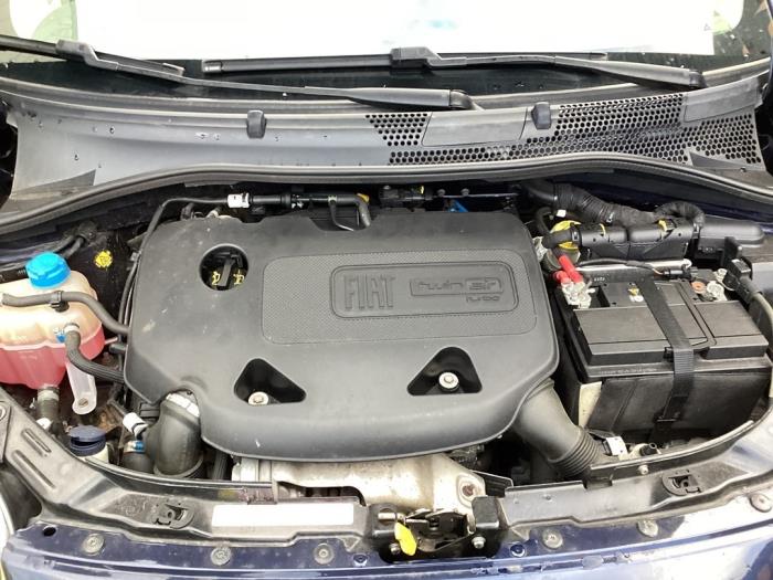 Gebruikte Luchtfilterhuis Fiat 500 (312) 0.9 TwinAir 85 Prijs € 54,00 Margeregeling aangeboden door Gebr Opdam B.V.