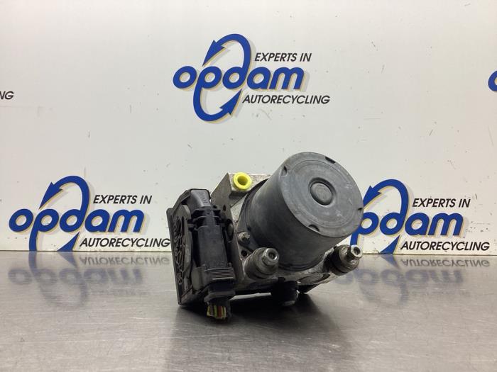 Gebruikte ABS Pomp Citroen C4 Berline (LC) 1.6 16V Prijs € 135,00 Margeregeling aangeboden door Gebr Opdam B.V.