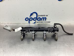 Gebruikte Injector (benzine injectie) Citroen C4 Coupé (LA) 1.4 16V Prijs € 68,00 Margeregeling aangeboden door Gebr Opdam B.V.