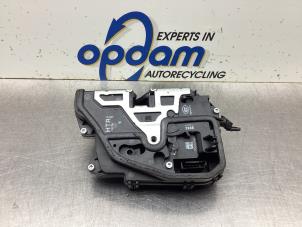 Gebruikte Deurslot Mechaniek 4Deurs rechts-achter BMW 3 serie Touring (E91) 318i 16V Prijs € 75,00 Margeregeling aangeboden door Gebr Opdam B.V.