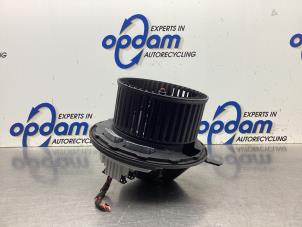 Gebruikte Chaufage Ventilatiemotor BMW 3 serie Touring (E91) 318i 16V Prijs € 90,00 Margeregeling aangeboden door Gebr Opdam B.V.