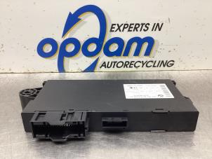 Gebruikte Comfort Module BMW 3 serie (E90) 318i 16V Prijs € 68,00 Margeregeling aangeboden door Gebr Opdam B.V.