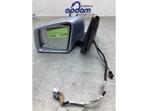 Gebruikte Buitenspiegel links Mercedes GLE (W166) 400 3.0 V6 24V 4-Matic Prijs € 500,00 Margeregeling aangeboden door Gebr Opdam B.V.