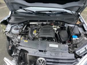 Gebruikte Motor Volkswagen T-Roc 1.0 TSI 12V BlueMotion Prijs € 850,00 Margeregeling aangeboden door Gebr Opdam B.V.