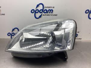 Gebruikte Koplamp links Citroen Berlingo Cinqspace, Multispace 1.6 16V Prijs € 27,00 Margeregeling aangeboden door Gebr Opdam B.V.