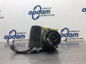 Gebruikte ABS Pomp Peugeot 207/207+ (WA/WC/WM) 1.4 16V VTi Prijs € 180,00 Margeregeling aangeboden door Gebr Opdam B.V.