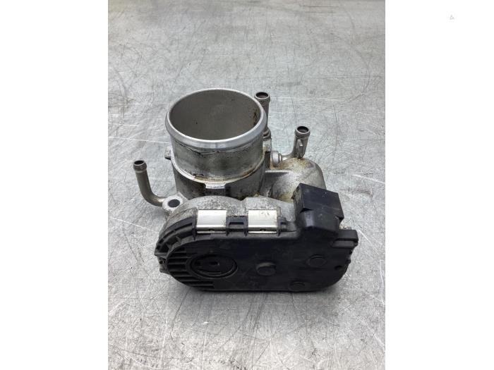 Gebruikte Gasklephuis Hyundai i30 (PDEB5/PDEBB/PDEBD/PDEBE) 1.0 T-GDI 12V Prijs € 100,00 Margeregeling aangeboden door Gebr Opdam B.V.