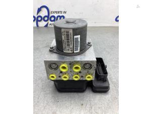 Gebruikte ABS Pomp Mercedes GLE (W166) 400 3.0 V6 24V 4-Matic Prijs € 350,00 Margeregeling aangeboden door Gebr Opdam B.V.