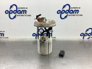 Gebruikte Benzinepomp Fiat Stilo (192A/B) 1.6 16V 3-Drs. Prijs € 45,00 Margeregeling aangeboden door Gebr Opdam B.V.