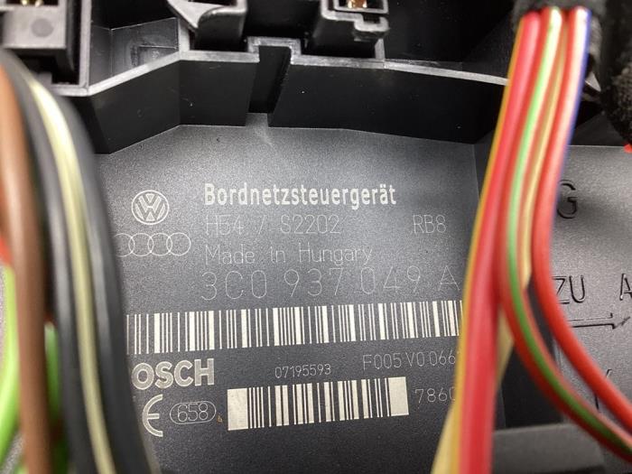 Computer Body Control van een Volkswagen Golf V (1K1) 1.4 GT 16V 2007