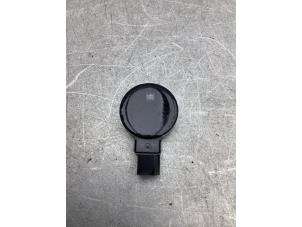 Gebruikte Regensensor Ford Puma 1.0 Ti-VCT EcoBoost mHEV 12V Prijs € 25,00 Margeregeling aangeboden door Gebr Opdam B.V.