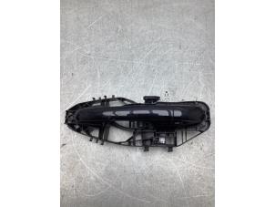 Gebruikte Deurgreep 4Deurs links-achter Ford Puma 1.0 Ti-VCT EcoBoost mHEV 12V Prijs op aanvraag aangeboden door Gebr Opdam B.V.