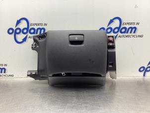 Gebruikte Dashboardkastje Citroen C4 Grand Picasso (UA) 2.0 16V Autom. Prijs € 45,00 Margeregeling aangeboden door Gebr Opdam B.V.