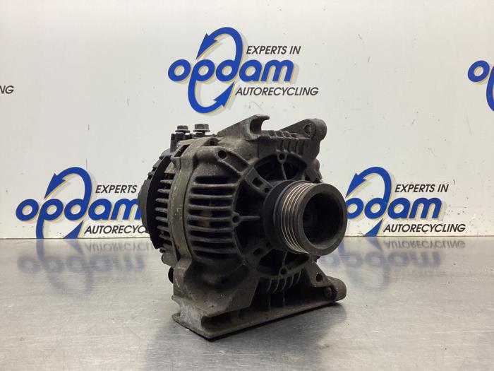Gebruikte Dynamo Mercedes A (W168) 1.4 A-140 Prijs € 27,00 Margeregeling aangeboden door Gebr Opdam B.V.