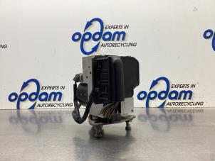 Gebruikte ABS Pomp Mercedes A (W168) 1.4 A-140 Prijs € 180,00 Margeregeling aangeboden door Gebr Opdam B.V.