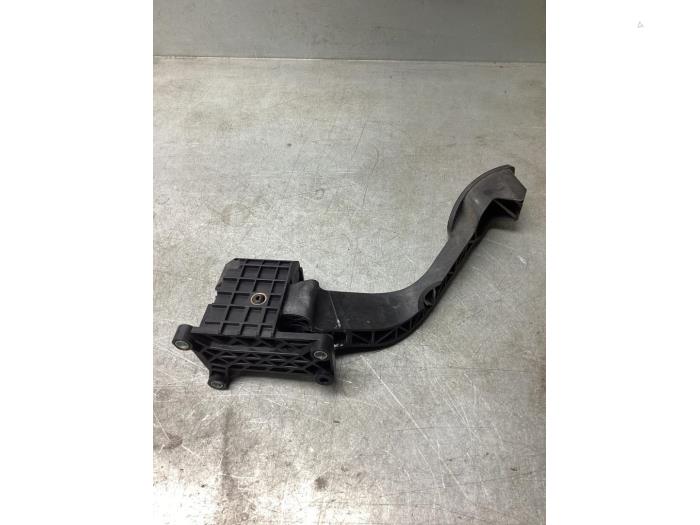 Gebruikte Gaspedaalpositie Sensor Fiat 500 (312) 1.2 Prijs € 30,00 Margeregeling aangeboden door Gebr Opdam B.V.