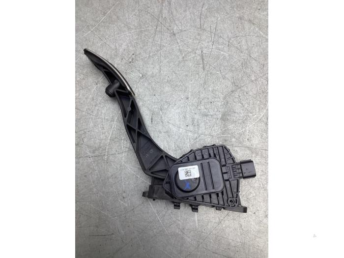 Gebruikte Gaspedaalpositie Sensor Ford Mondeo V 1.5 EcoBoost 16V Prijs € 30,00 Margeregeling aangeboden door Gebr Opdam B.V.