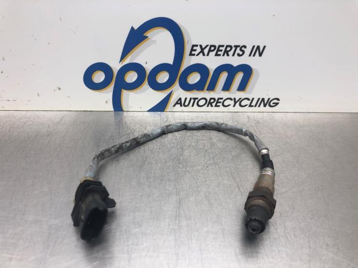 Gebruikte Lambda Sonde Opel Astra J (PD5/PE5) 1.4 Turbo 16V Prijs € 36,00 Margeregeling aangeboden door Gebr Opdam B.V.