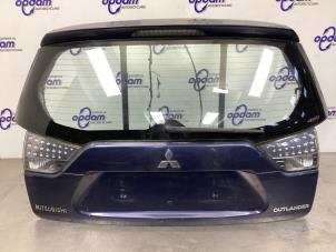 Gebruikte Achterklep Mitsubishi Outlander (CW) 2.0 DI-D 16V 4x4 Prijs € 225,00 Margeregeling aangeboden door Gebr Opdam B.V.