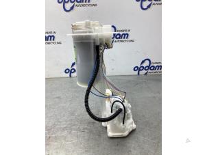 Gebruikte Benzinepomp Toyota Yaris Cross Prijs € 100,00 Margeregeling aangeboden door Gebr Opdam B.V.