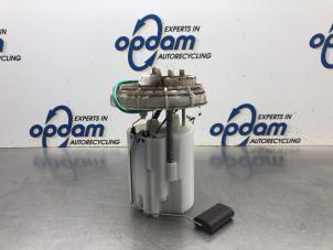 Gebruikte Benzinepomp Alfa Romeo MiTo (955) 0.9 TwinAir Prijs € 75,00 Margeregeling aangeboden door Gebr Opdam B.V.