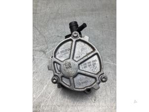 Gebruikte Vacuumpomp (Benzine) Mercedes A (177.0) 1.3 A-180 Turbo 16V Prijs € 50,00 Margeregeling aangeboden door Gebr Opdam B.V.