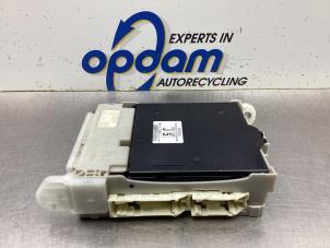 Gebruikte Bodycontrol Module Toyota iQ 1.0 12V VVT-i Prijs € 68,00 Margeregeling aangeboden door Gebr Opdam B.V.